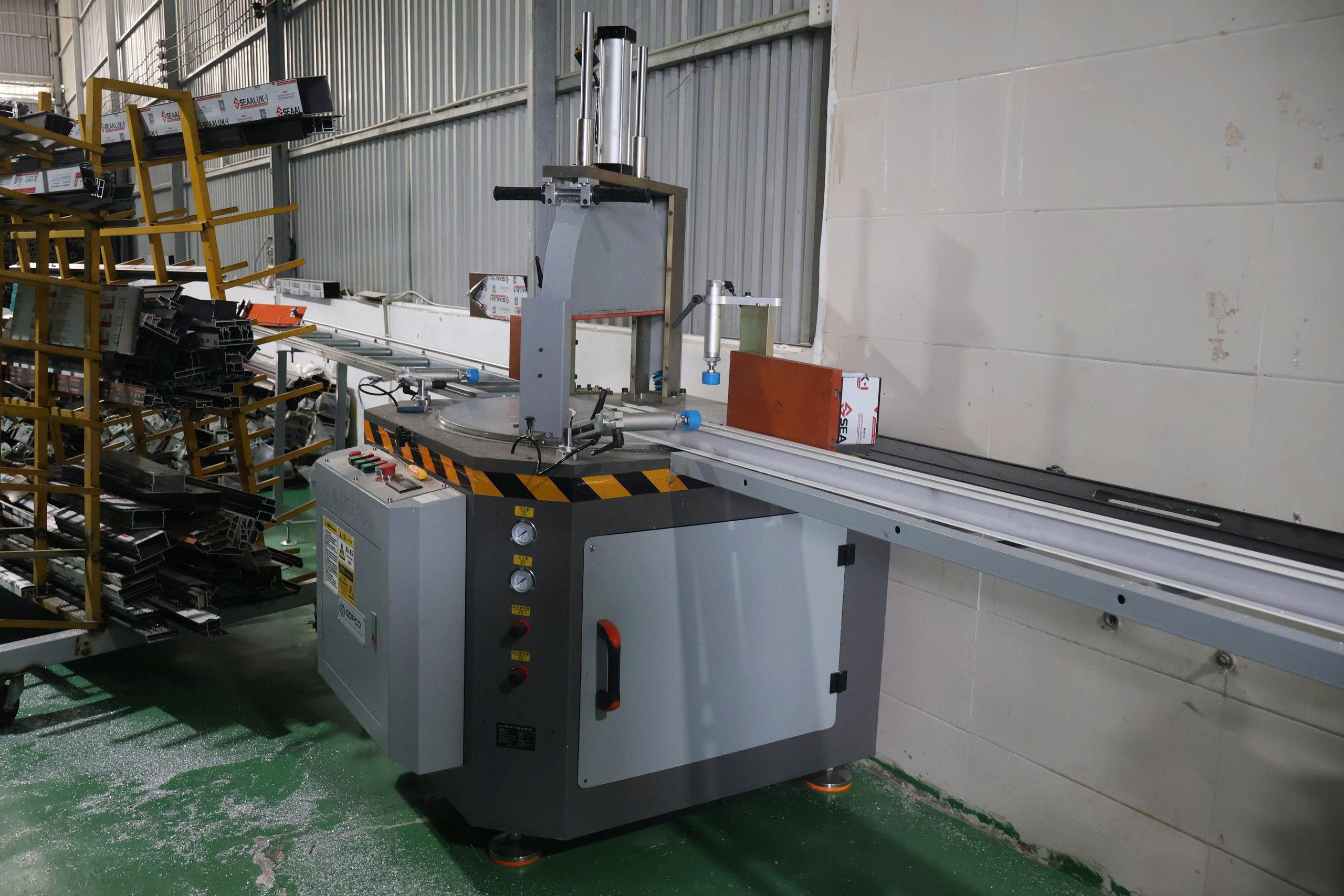 máy cắt 1 đầu lưỡi 650 DPLS-4000
